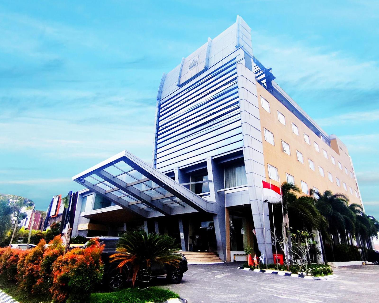 Royal Asnof Hotel Pekanbaru Eksteriør billede