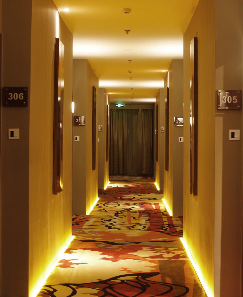 Royal Asnof Hotel Pekanbaru Eksteriør billede